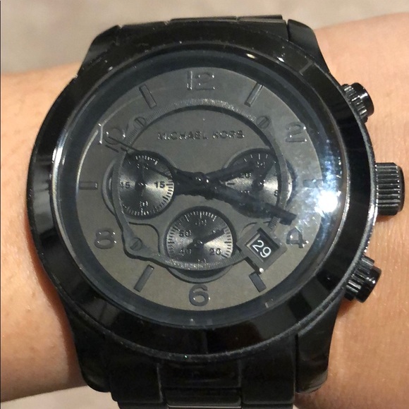 Michael Kors watch - Picture 2 of 7